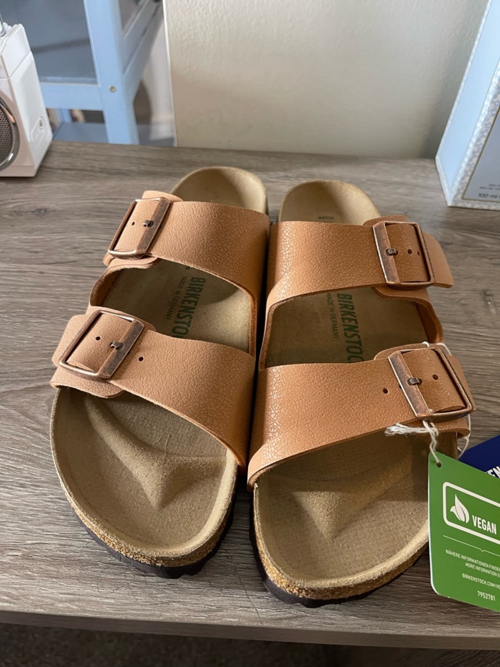 Birkenstock Arizona Sandals in Light Brown